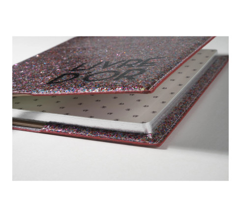 Livre d'or 140 pages tranche argent - Format 21x19cm - STRASS