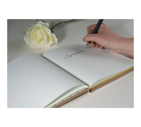 Livre d'or Balacron avec titre 140 pages blanches - 21x19 cm vertical
