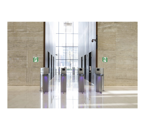 Panneau PVC adhésif antidérapant évacuation droite 20x20 cm
