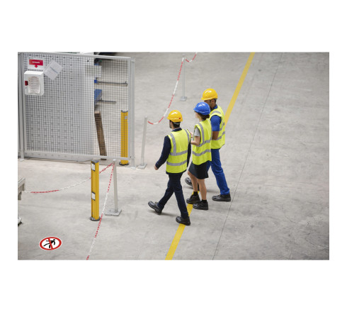 Panneau PVC adhésif antidérapant interdit de marcher / circuler 20 cm