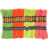 Sachet de 28 échevettes fluo pour bracelets brésiliens - 8m - 4 couleu