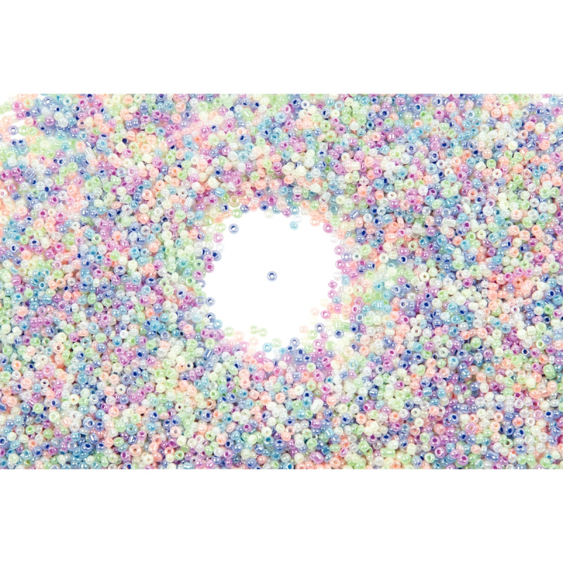 Bocal de 500 grammes de perles rocailles irisées diamètre 2,5 mm assor
