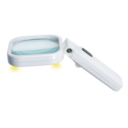 Loupe éclairante 4 lampes