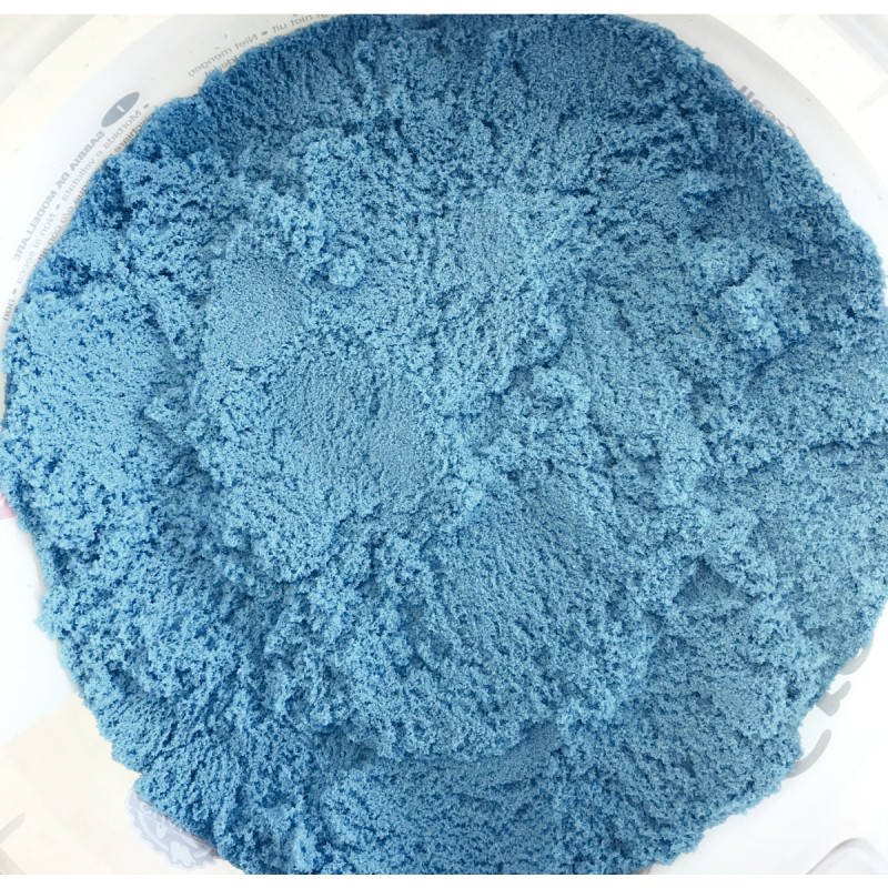 Seau de 750 grammes de sable magique coloris bleu