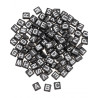 Perles cubes en plastique avec trou alphabet noir/blanc